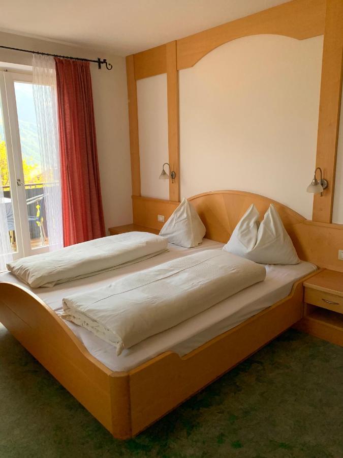 Garni Rika Bed and Breakfast Partschins Buitenkant foto